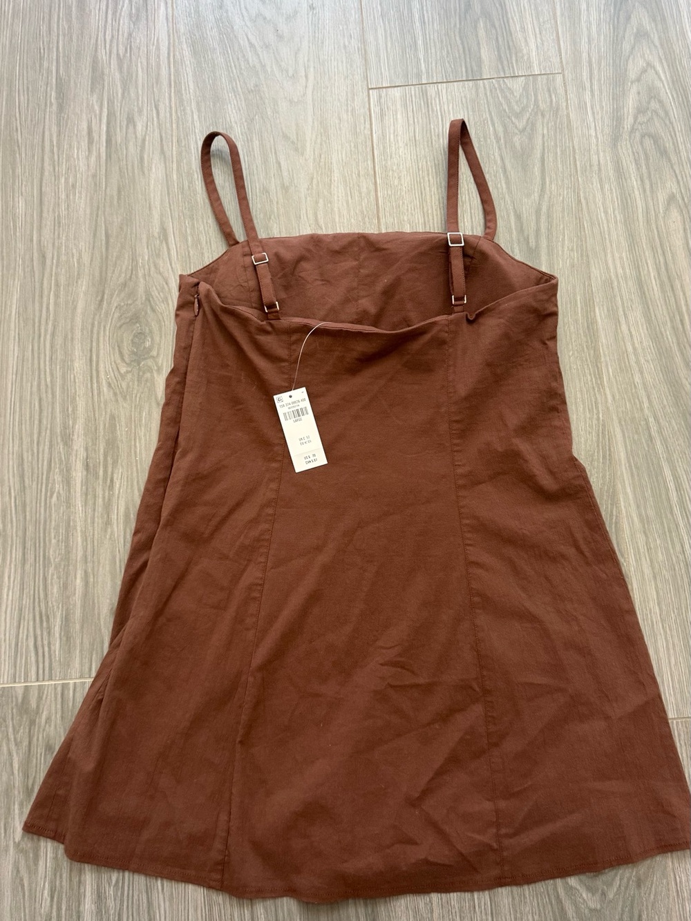 New with tags - Abercrombie Everyday Skort Brown size large - Picture 5 of 5
